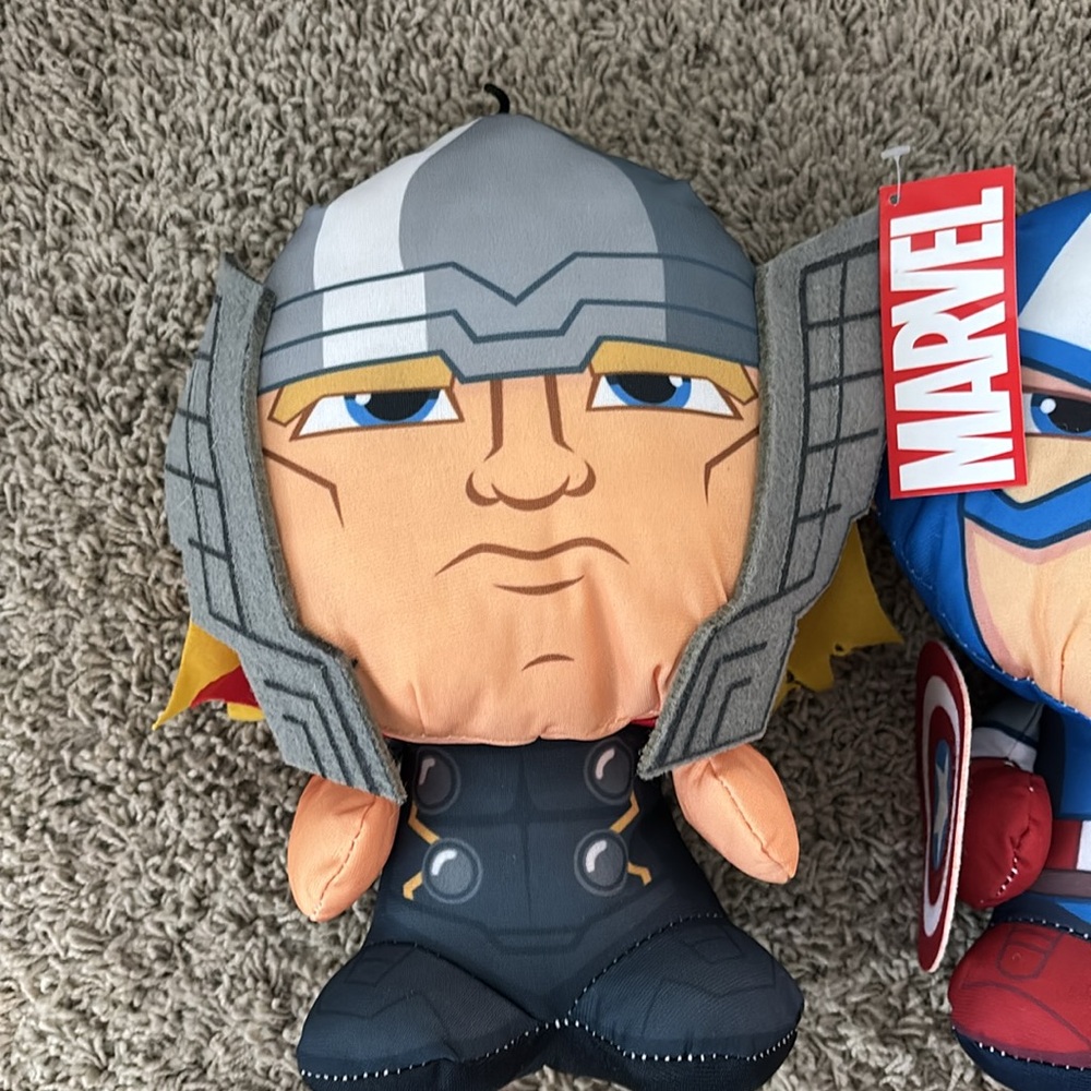 Marvel stuffed collection - Picture 2 of 6